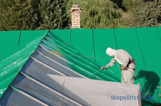 farba gumowa do powierzchni ocynkowanych i metalowych, metalowe pokrycia dachowe, opcje do pracy z rdzą